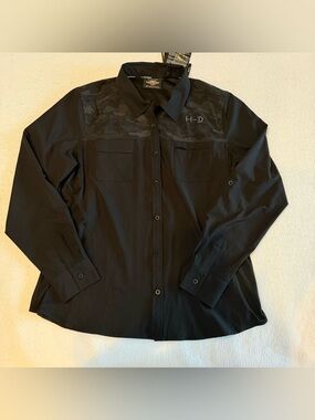 Harley-Davidson Women’s Black Camouflage Button Down
